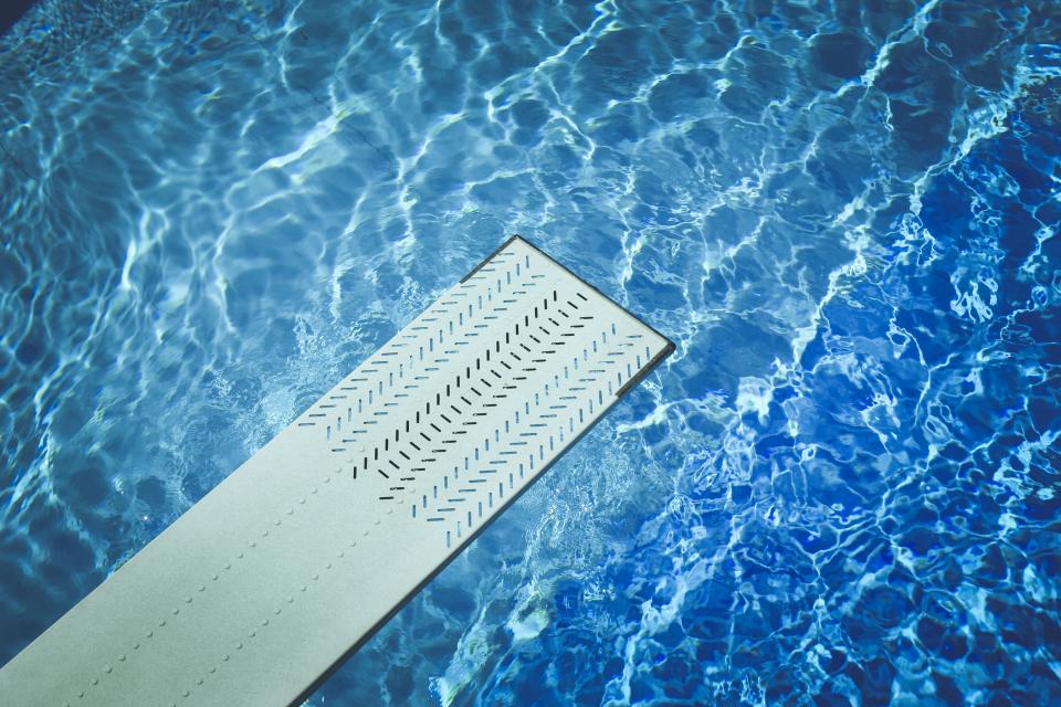 Divingboard Swimming